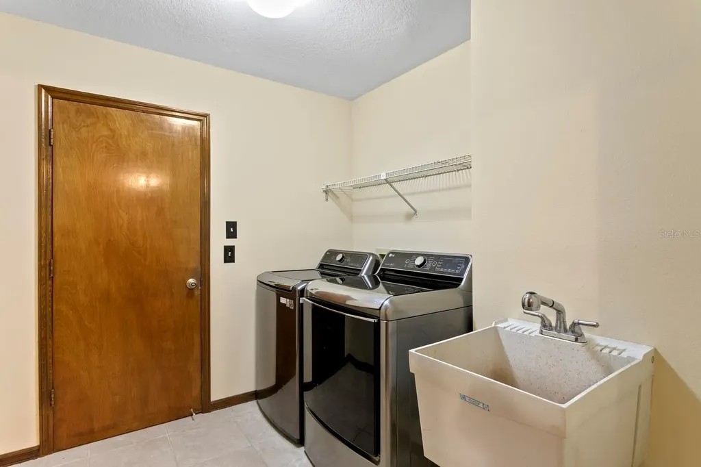 16701 E Course Drive Tampa FL 33624