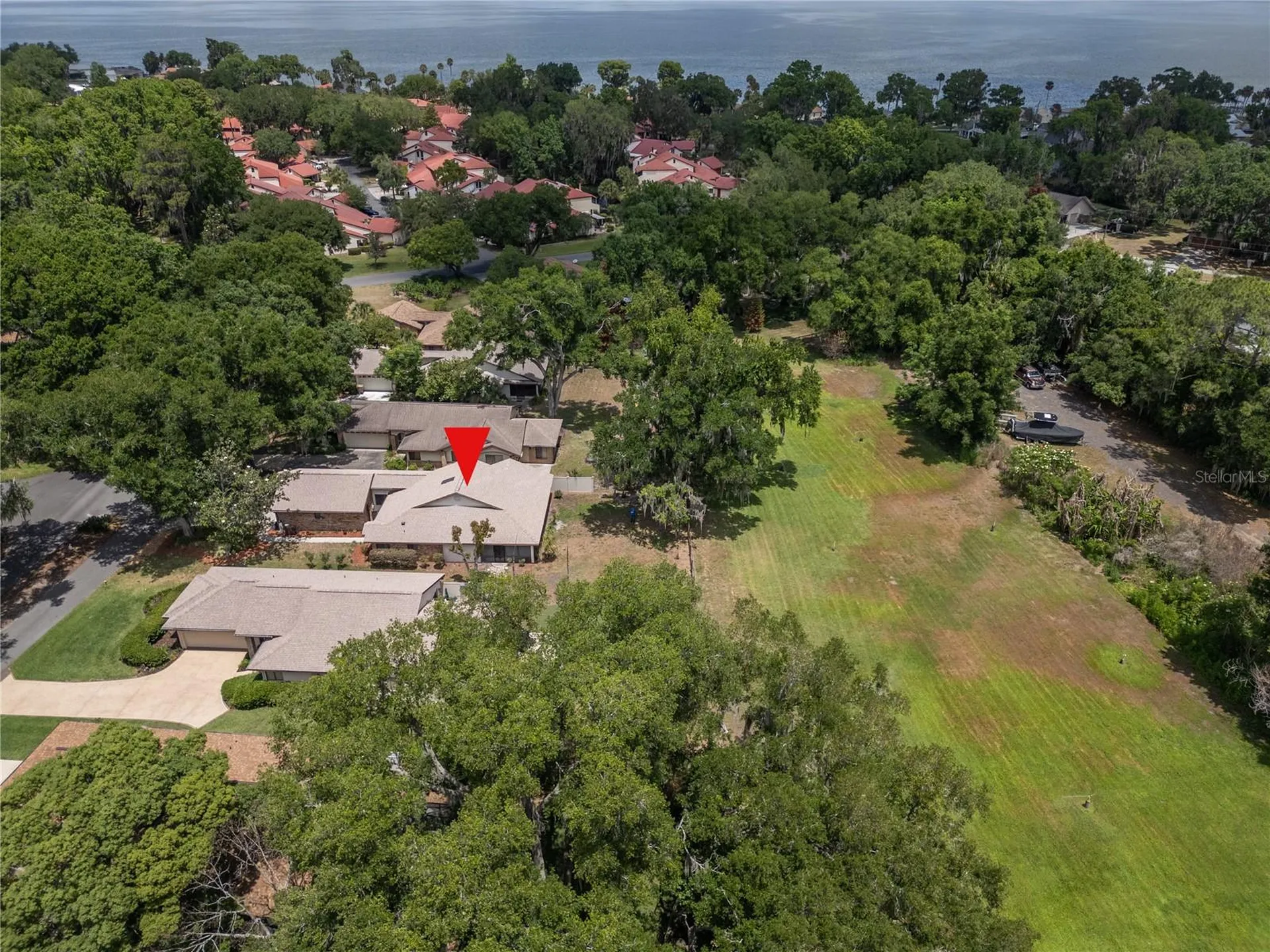 109 Waterwood Drive Yalaha FL 34797