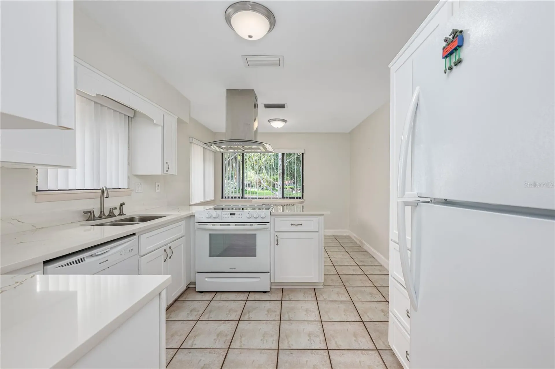 109 Waterwood Drive Yalaha FL 34797