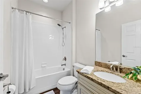 6918 Makers Way Apollo Beach FL 33572