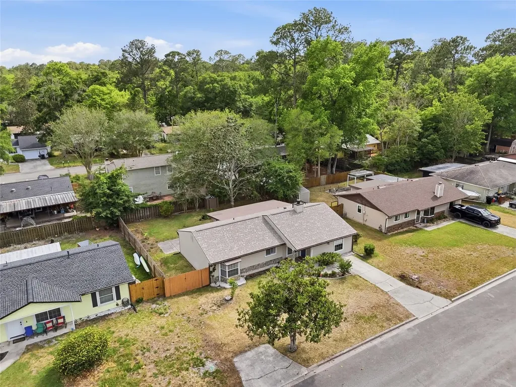 2245 NW 37th Place Gainesville FL 32605