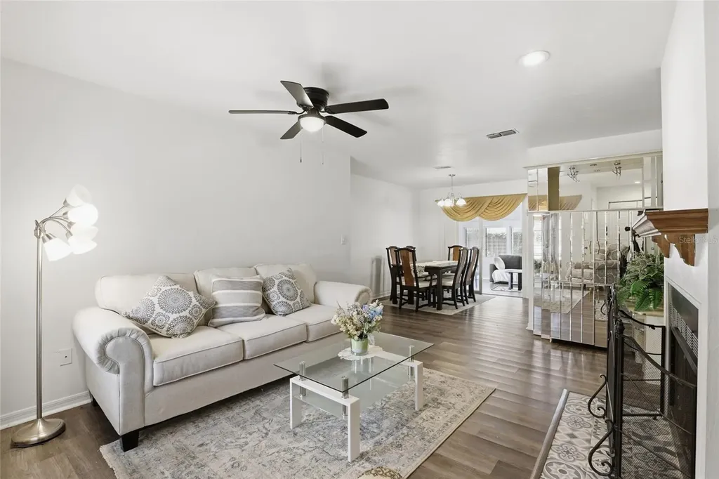 2245 NW 37th Place Gainesville FL 32605