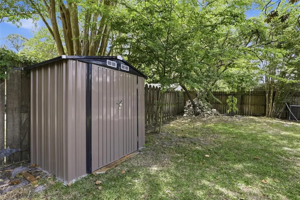2245 NW 37th Place Gainesville FL 32605