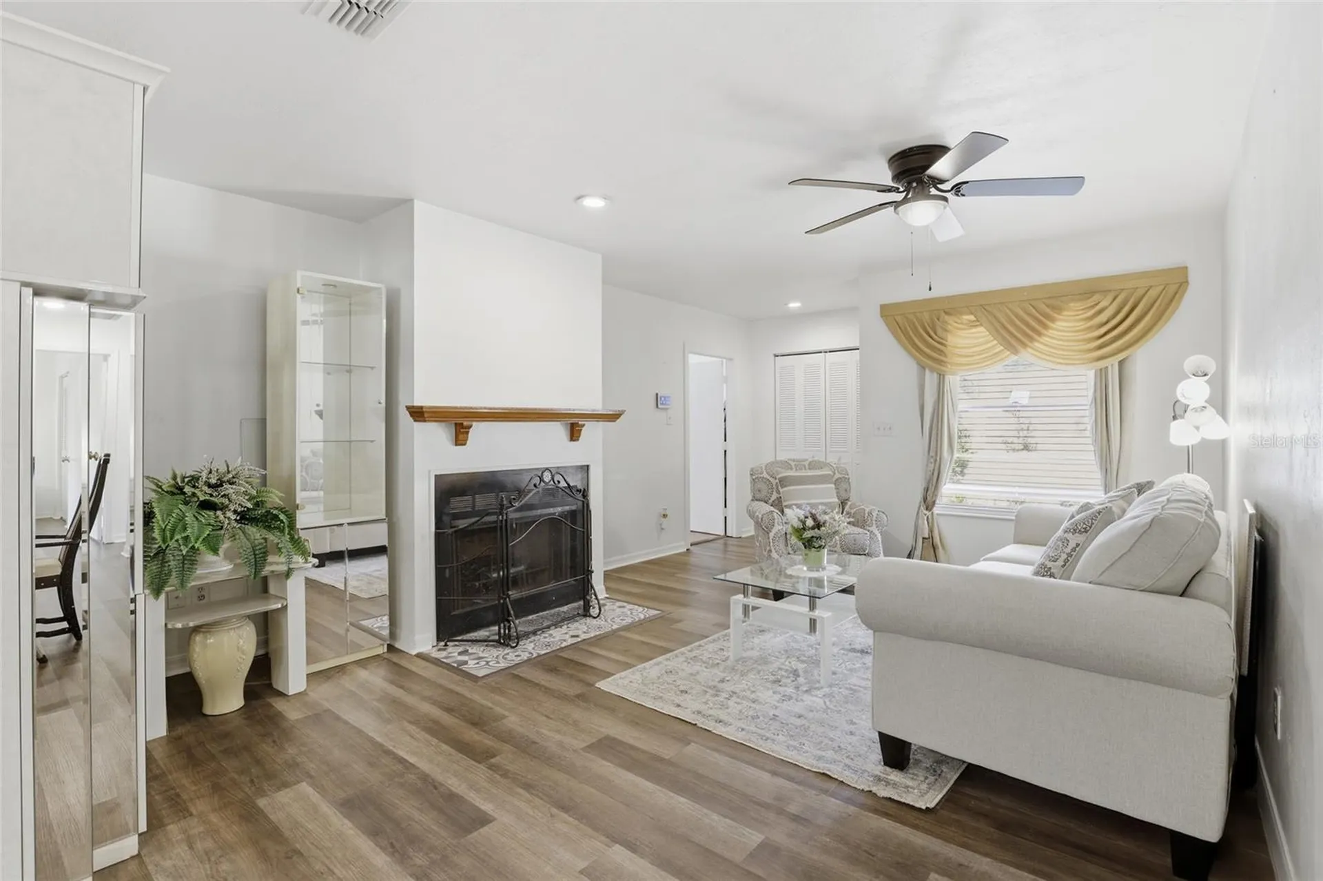 2245 NW 37th Place Gainesville FL 32605