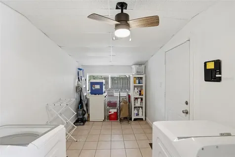 2245 NW 37th Place Gainesville FL 32605
