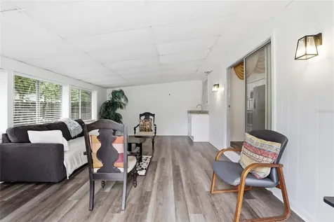 2245 NW 37th Place Gainesville FL 32605