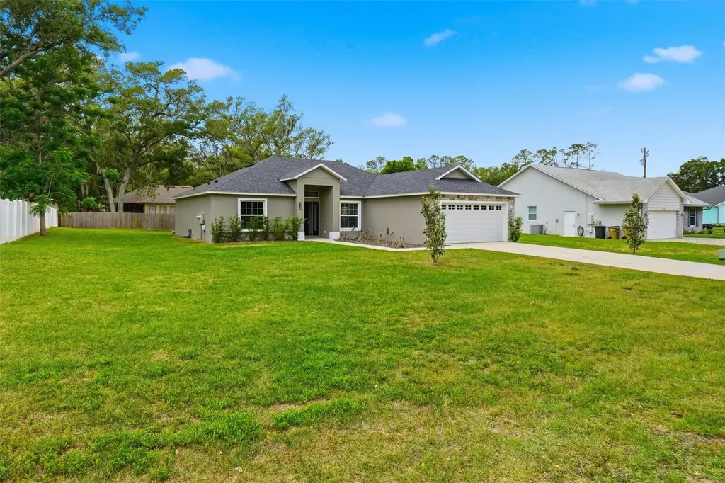 18175 Church Street Groveland FL 34736