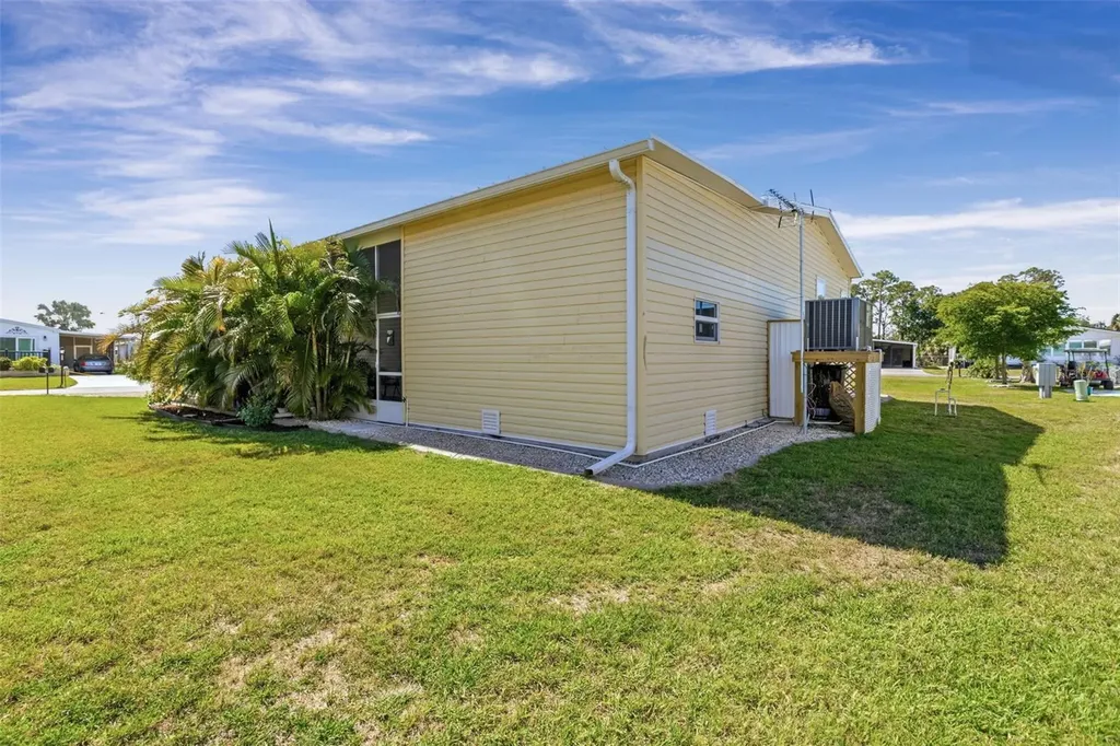 530 San Clemente Circle North Port FL 34287