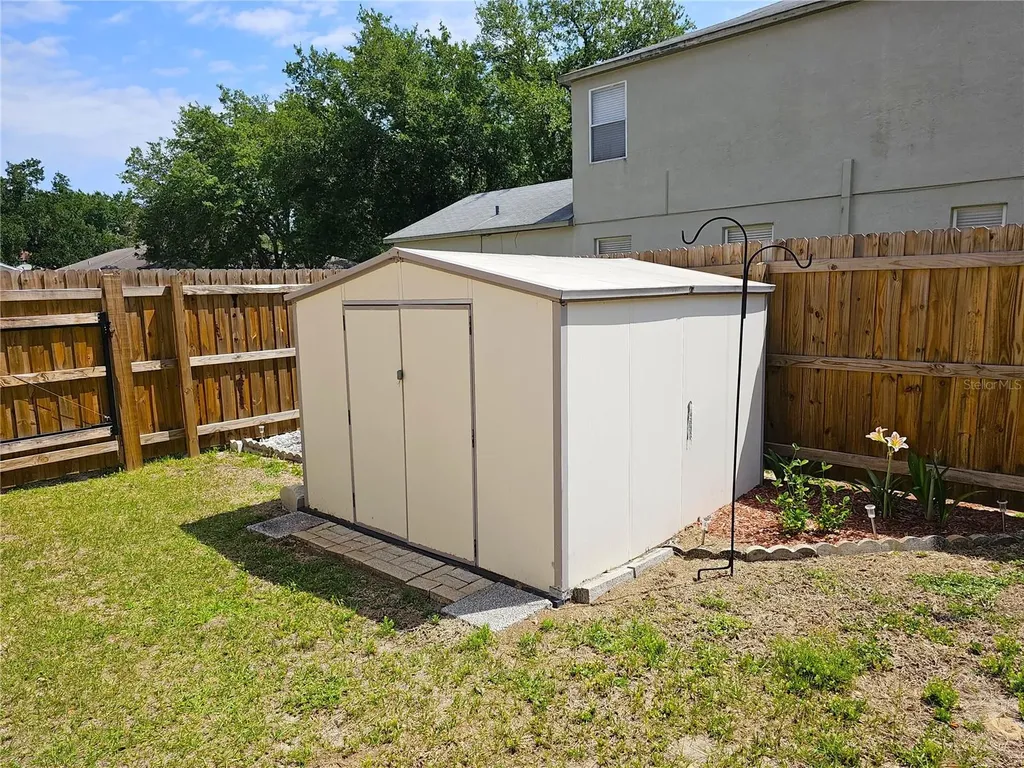 1613 Mosaic Forest Drive Seffner FL 33584