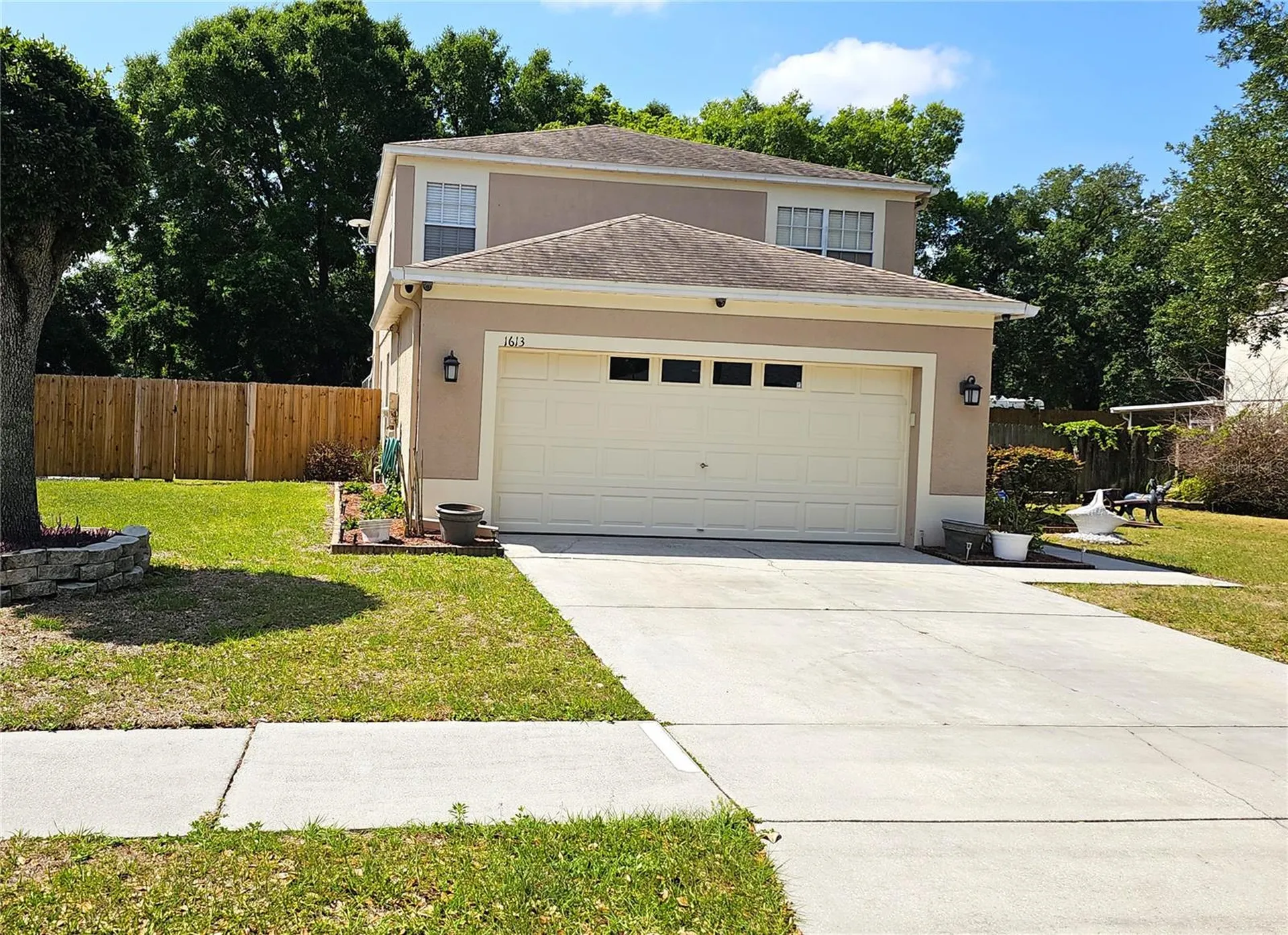 1613 Mosaic Forest Drive Seffner FL 33584