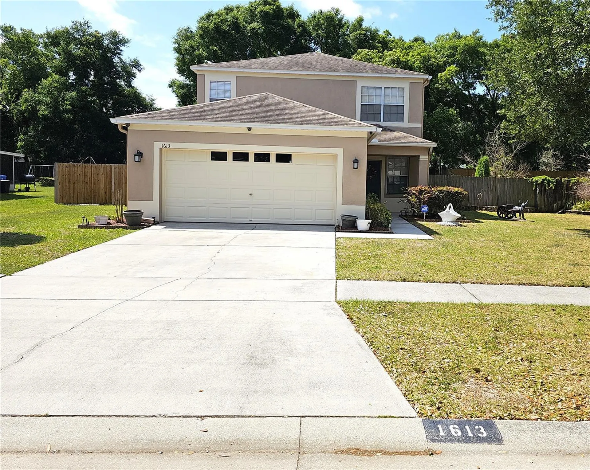 1613 Mosaic Forest Drive Seffner FL 33584