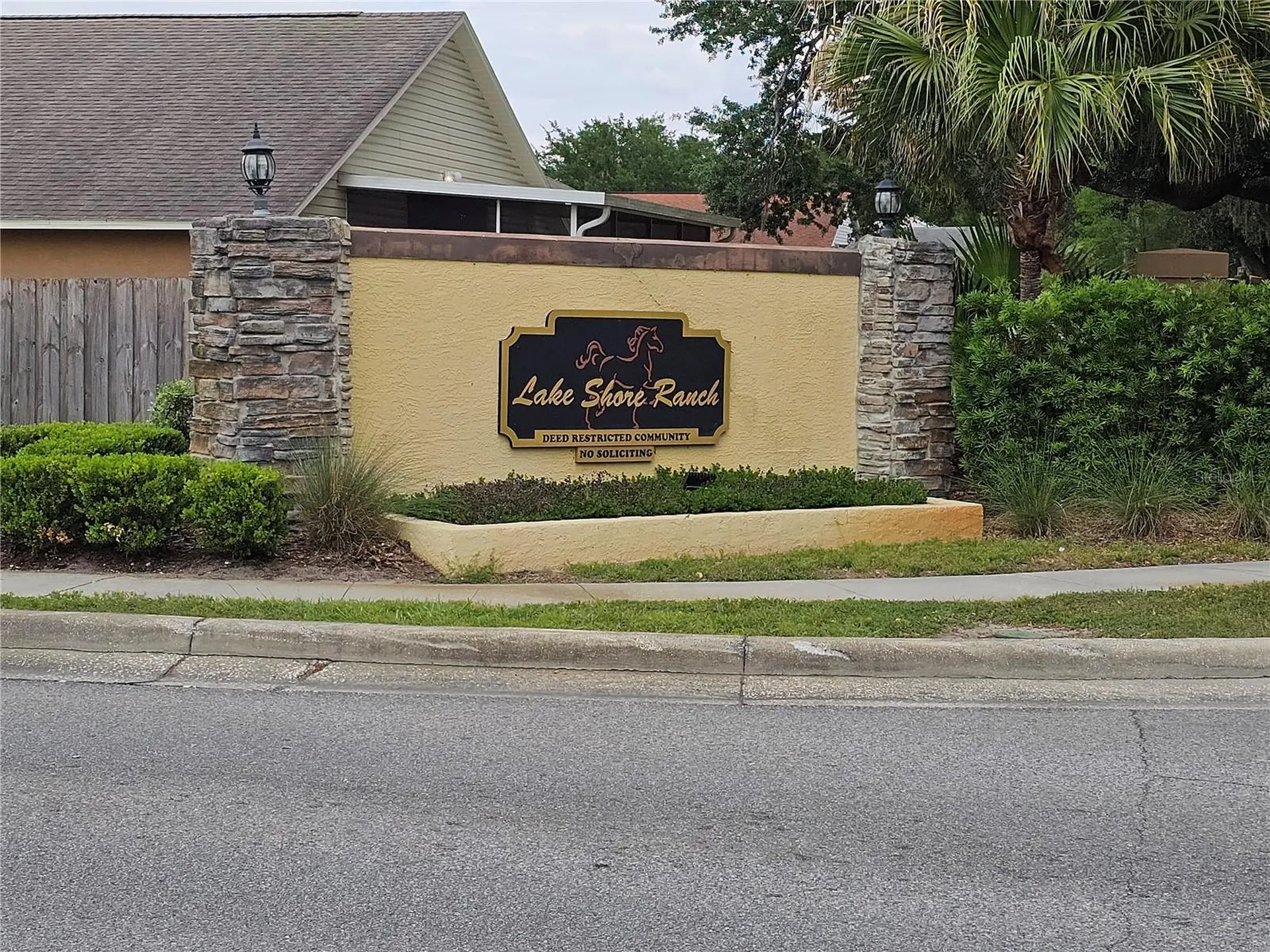 1613 Mosaic Forest Drive Seffner FL 33584