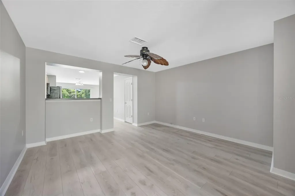 6831 Dartmouth Hill Street Riverview FL 33578