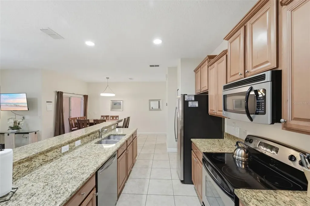 8975 California Palm Road Kissimmee FL 34747