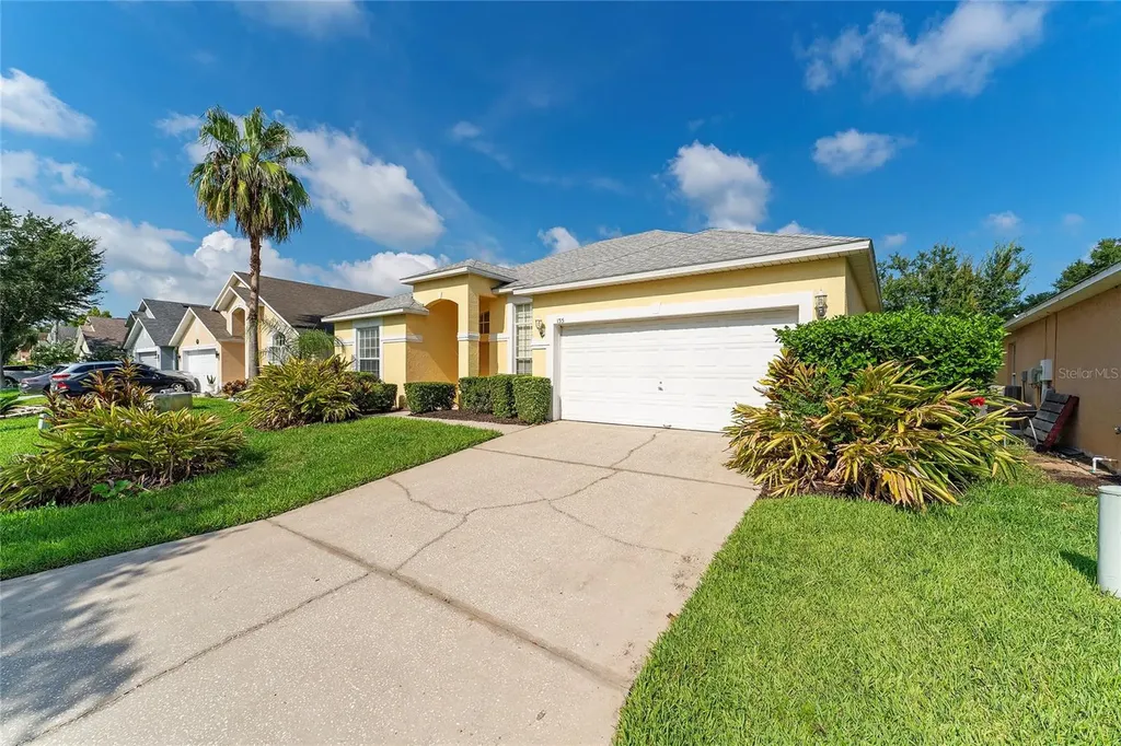 135 Langham Drive Davenport FL 33897