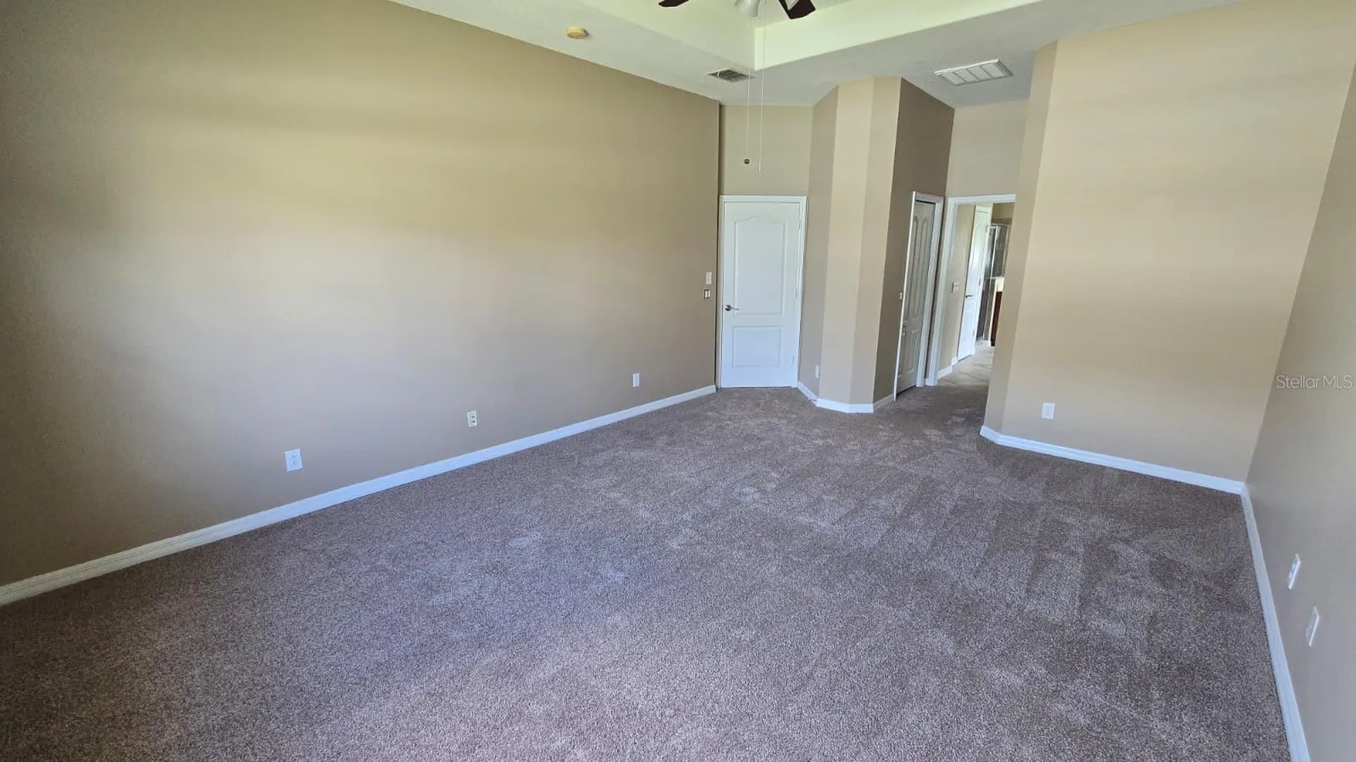 20018 Oakflower Avenue Tampa FL 33647