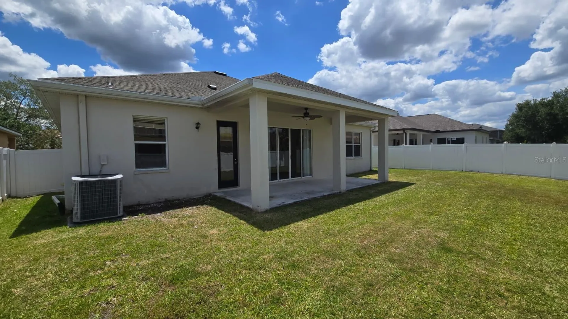 20018 Oakflower Avenue Tampa FL 33647