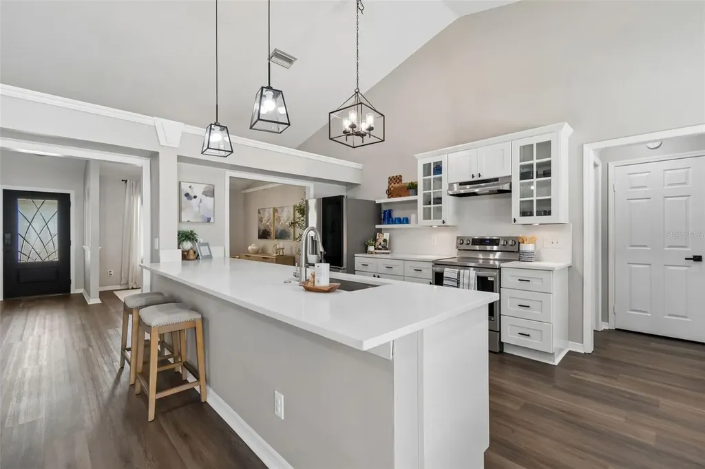 9735 Cypress Pond Avenue Tampa FL 33647