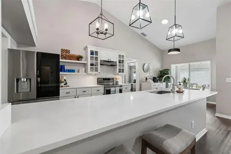9735 Cypress Pond Avenue Tampa FL 33647