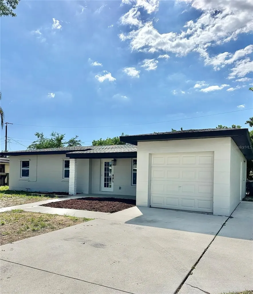 400 Dalton Boulevard Port Charlotte FL 33952