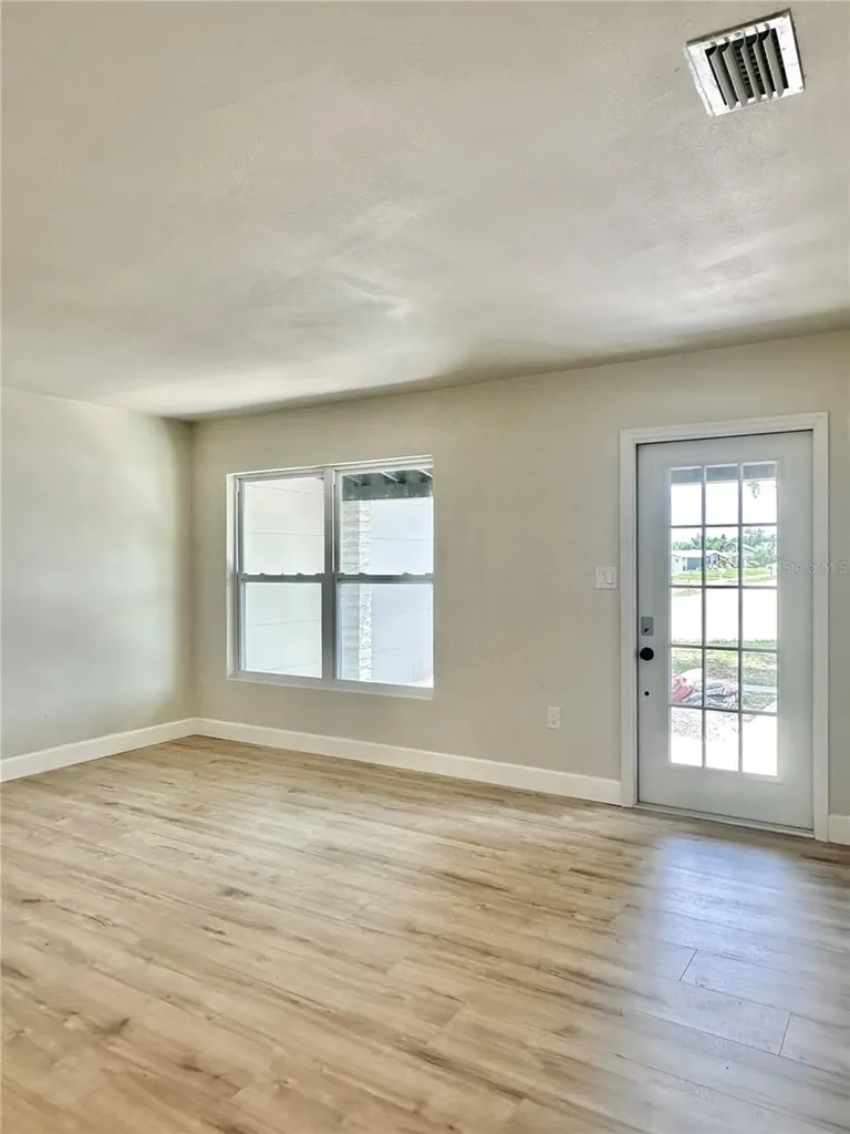 400 Dalton Boulevard Port Charlotte FL 33952