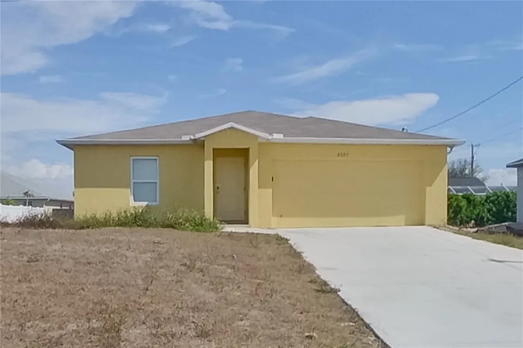 2227 NW 11th Court Cape Coral FL 33993