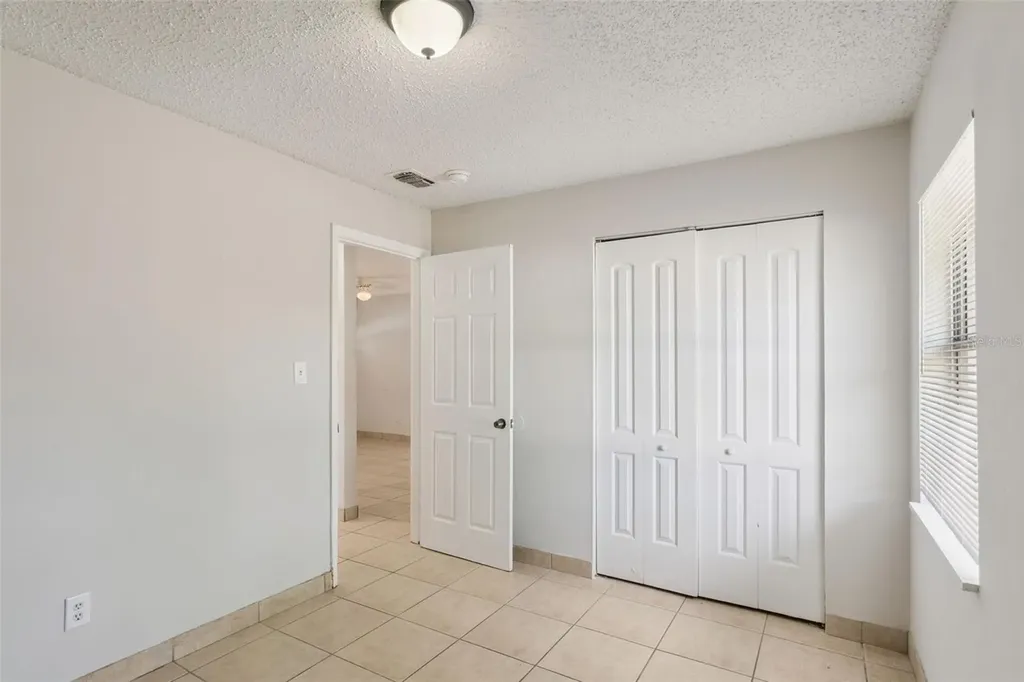 2853 Sanford Avenue Sanford FL 32773