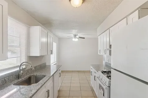 2853 Sanford Avenue Sanford FL 32773