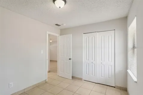 2853 Sanford Avenue Sanford FL 32773