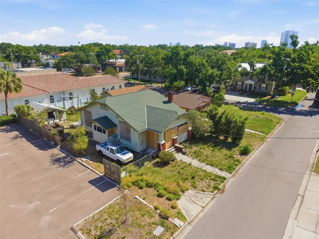 3503 Santiago Street W Tampa FL 33629