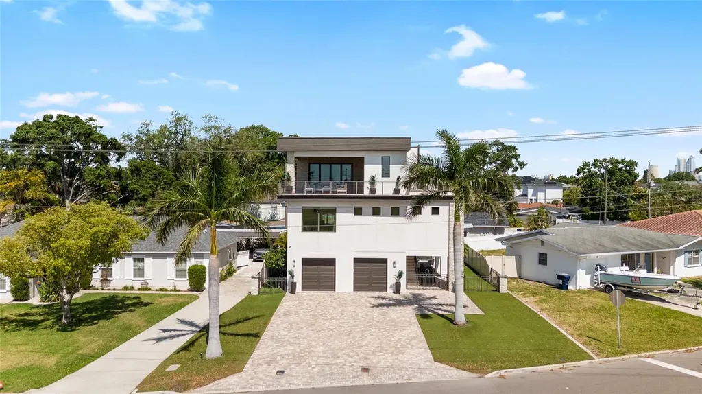 706 S Davis Boulevard Tampa FL 33606