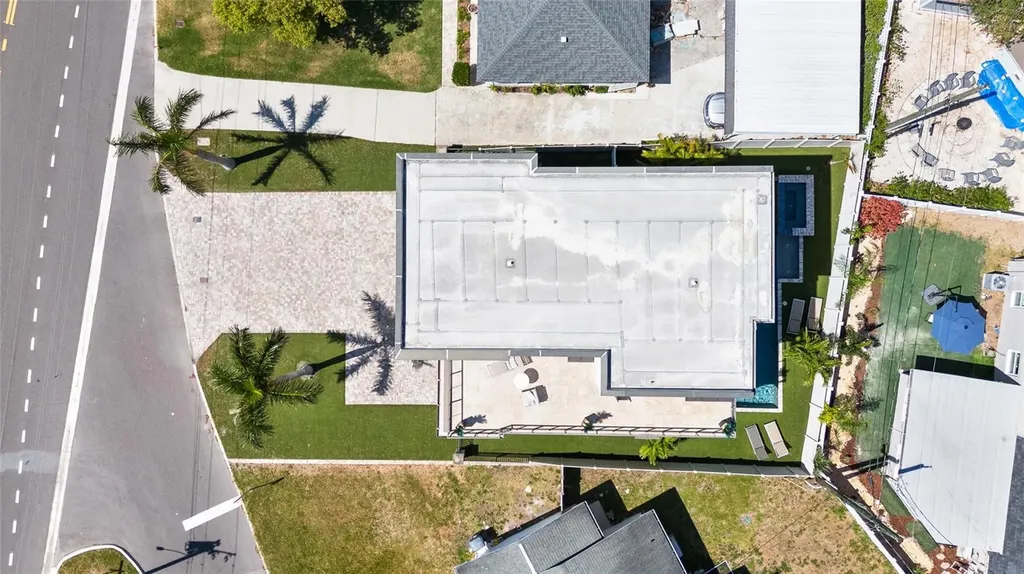 706 S Davis Boulevard Tampa FL 33606