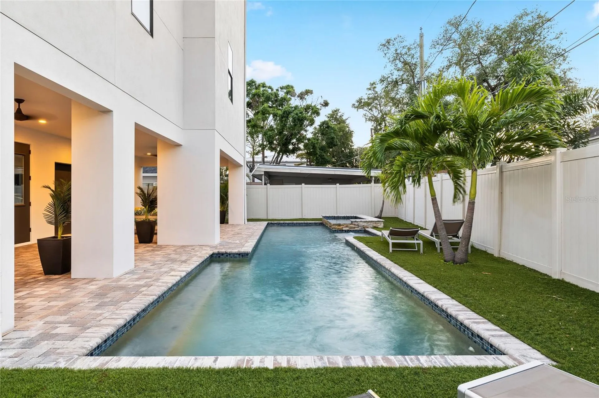 706 S Davis Boulevard Tampa FL 33606