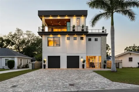 706 S Davis Boulevard Tampa FL 33606