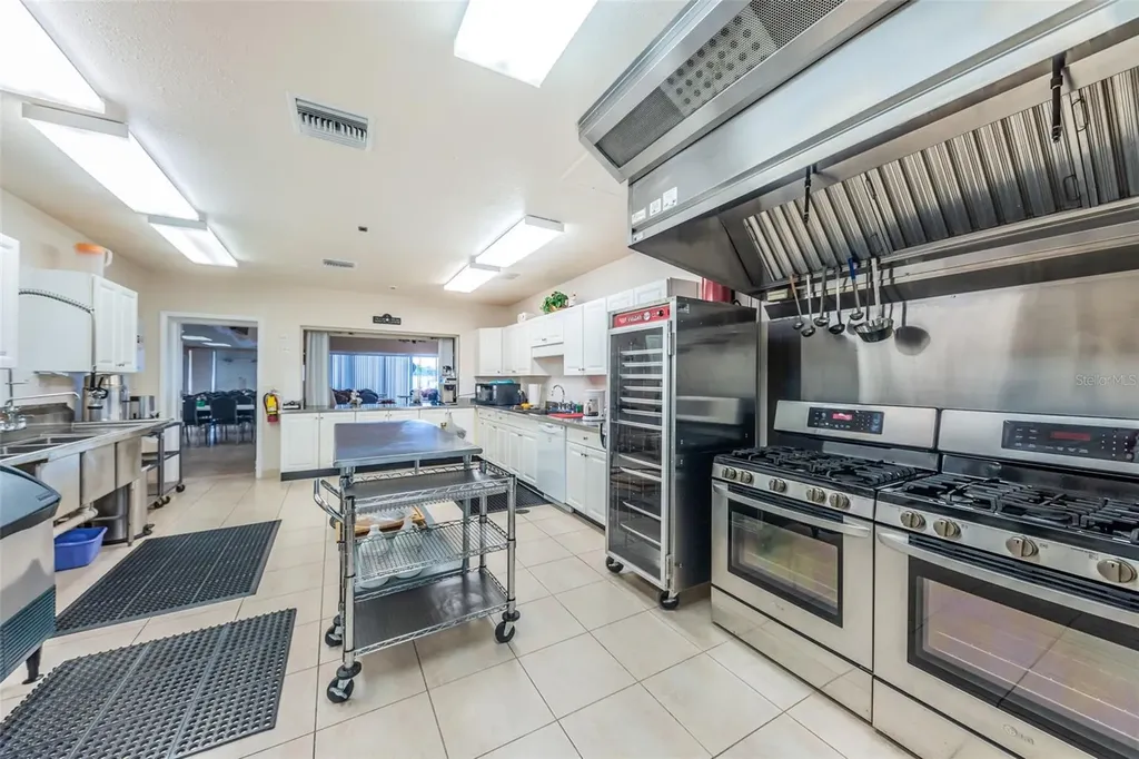 39820 Us Highway 19 N Tarpon Springs FL 34689