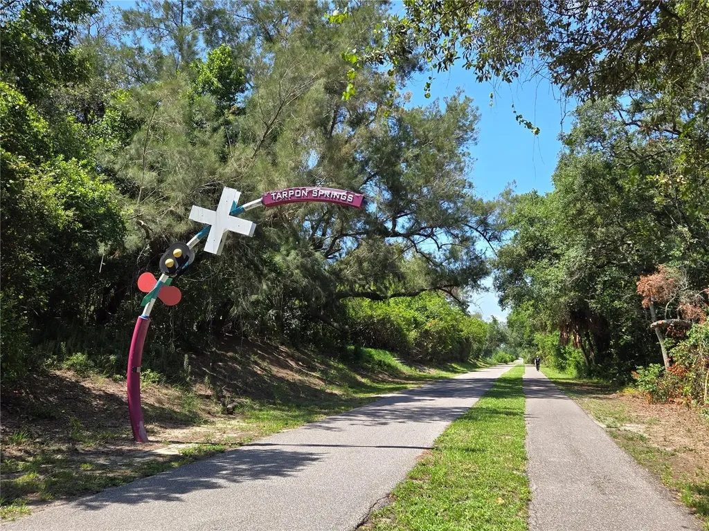 39820 Us Highway 19 N Tarpon Springs FL 34689