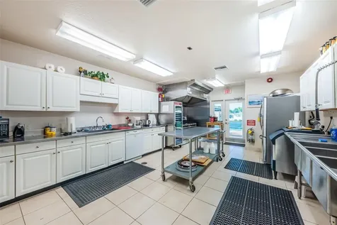 39820 Us Highway 19 N Tarpon Springs FL 34689