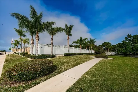 39820 Us Highway 19 N Tarpon Springs FL 34689