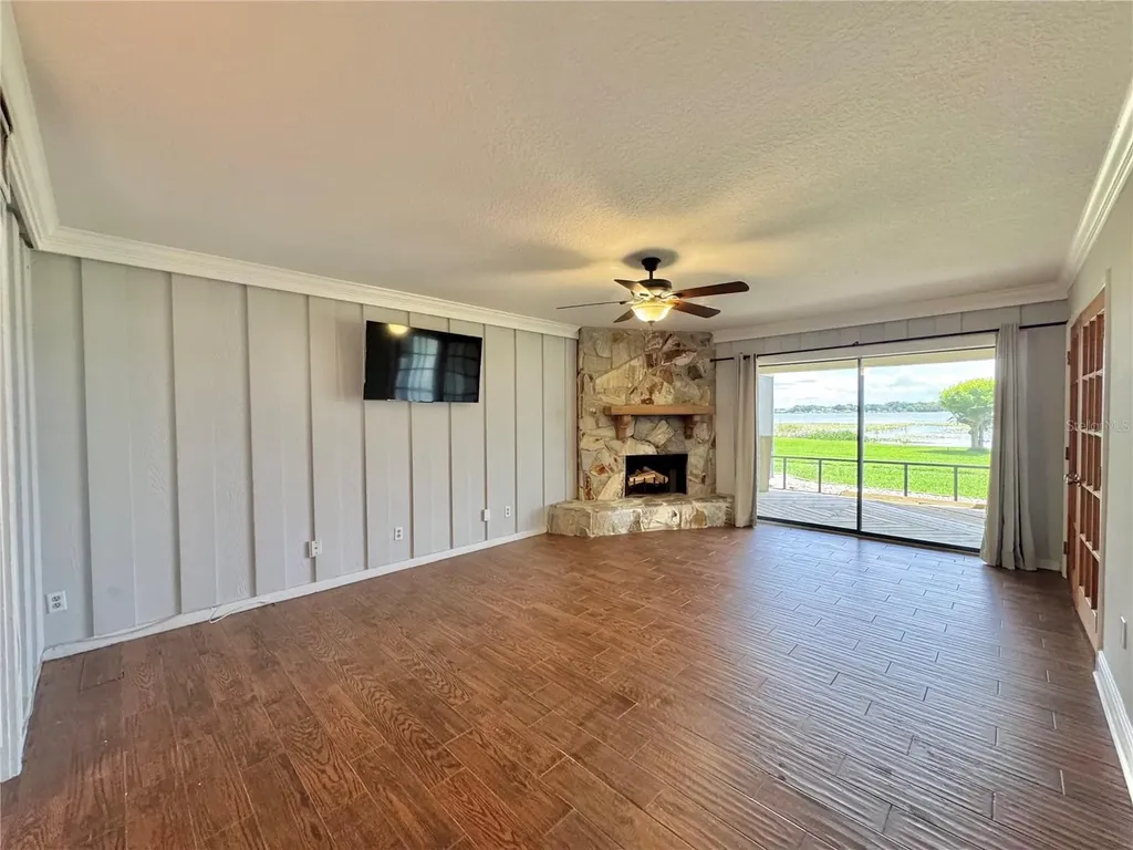 2410 Hartridge Point Drive W Winter Haven FL 33881