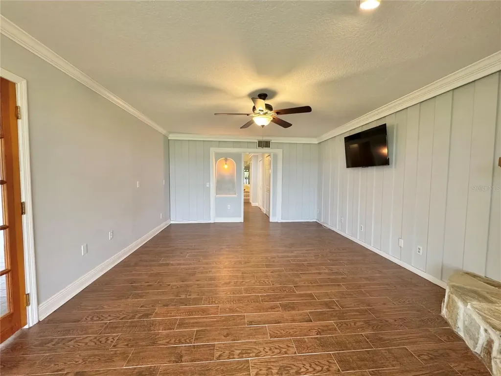 2410 Hartridge Point Drive W Winter Haven FL 33881