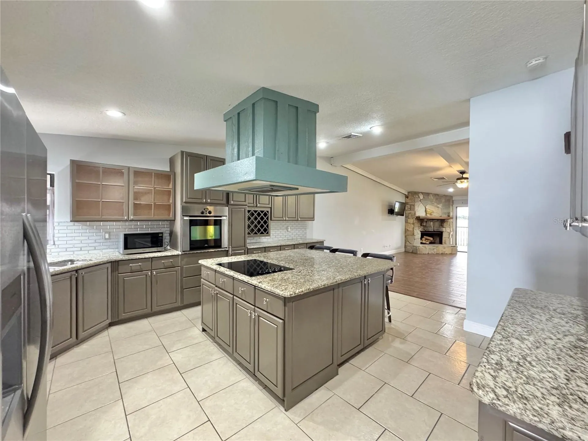 2410 Hartridge Point Drive W Winter Haven FL 33881