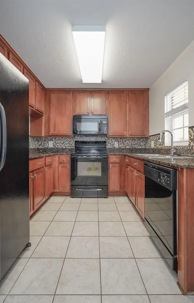 176 Coquina Bay Dr Drive St Petersburg FL 33705