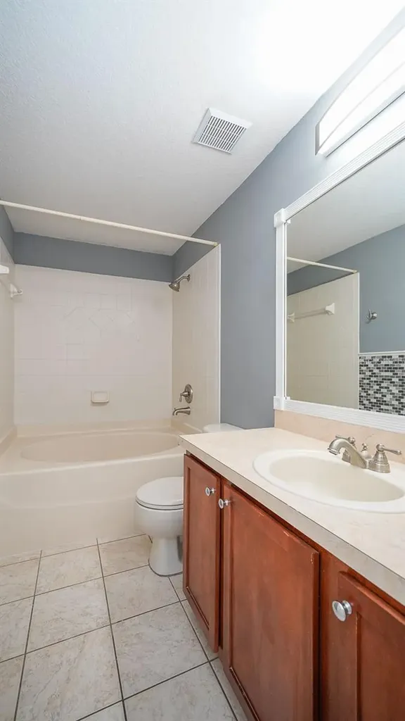 176 Coquina Bay Dr Drive St Petersburg FL 33705