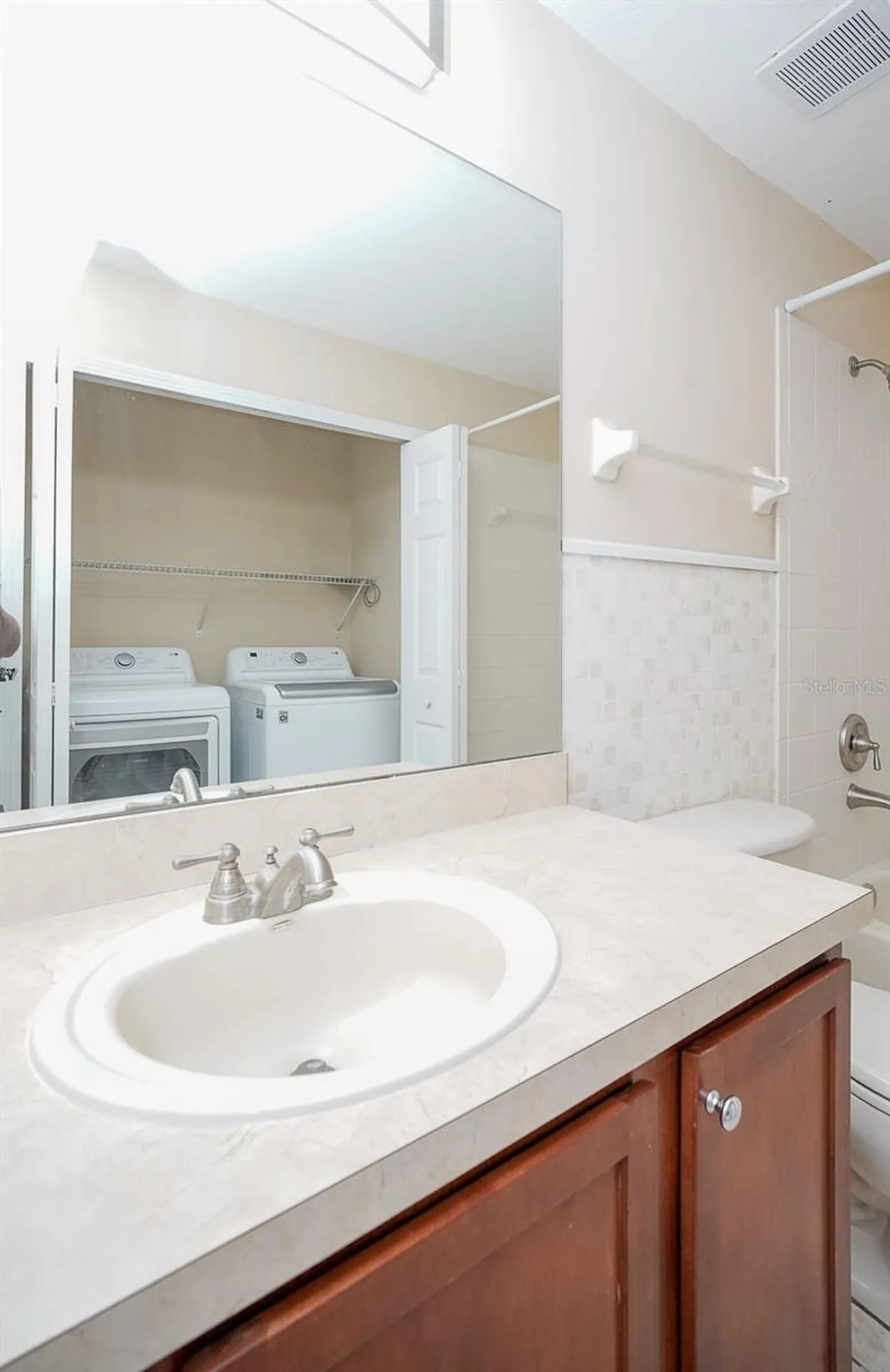 176 Coquina Bay Dr Drive St Petersburg FL 33705