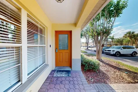 176 Coquina Bay Dr Drive St Petersburg FL 33705