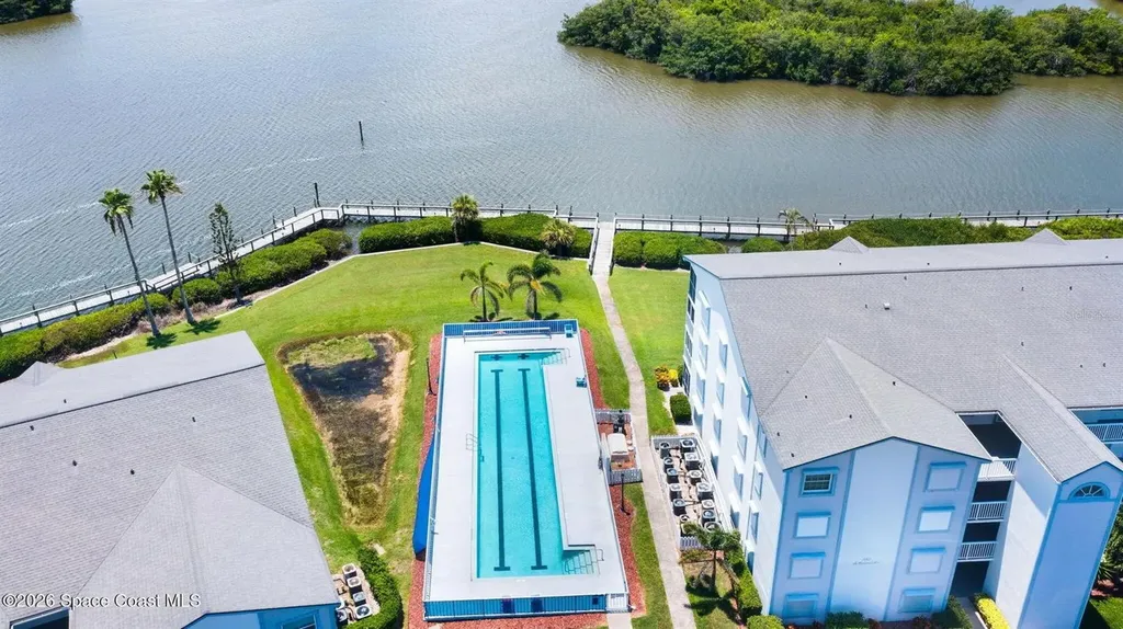 580 S Brevard Avenue Cocoa Beach FL 32931