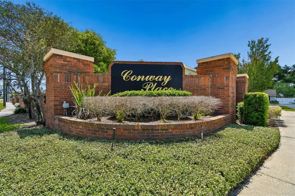 4140 Conway Place Circle Orlando FL 32812