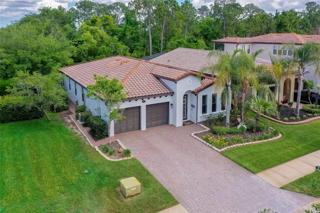 135 Ancona Avenue Debary FL 32713