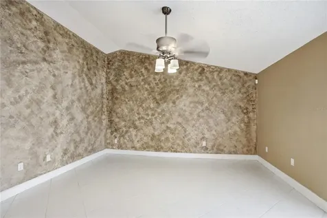 5277 Deltona Boulevard Spring Hill FL 34606