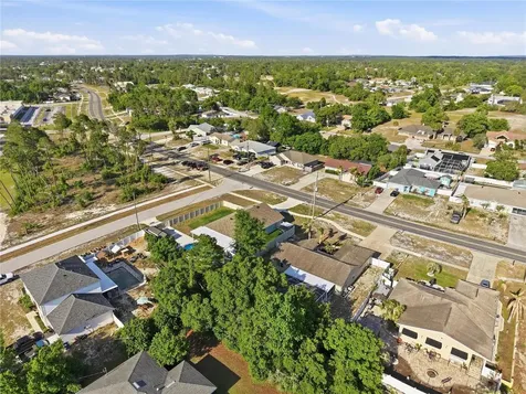 5277 Deltona Boulevard Spring Hill FL 34606